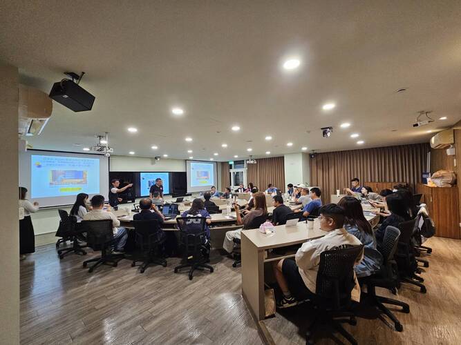 2026/10/16-115-1專題課程講座-黃正魁講師圖片